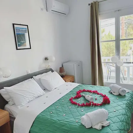 Lefkothea Hotel Kamári